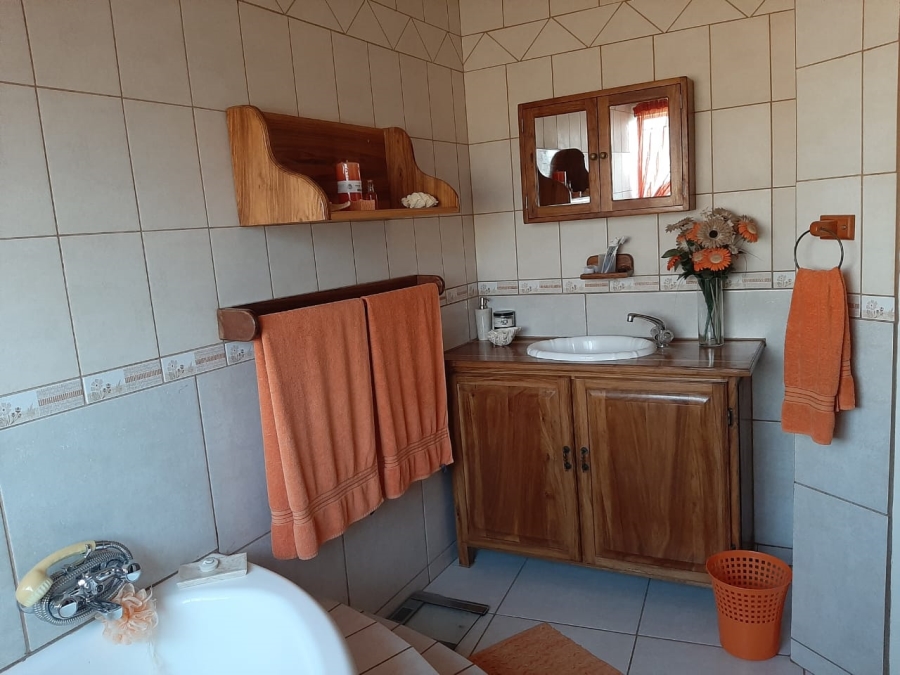 4 Bedroom Property for Sale in Christiana North West